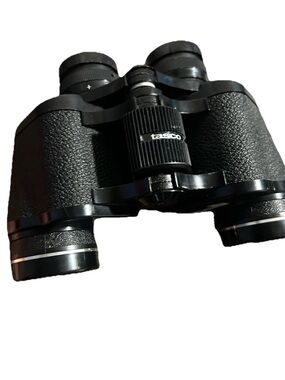 Tasco Black Compact Binoculars - Clear Optics, Textured Grip